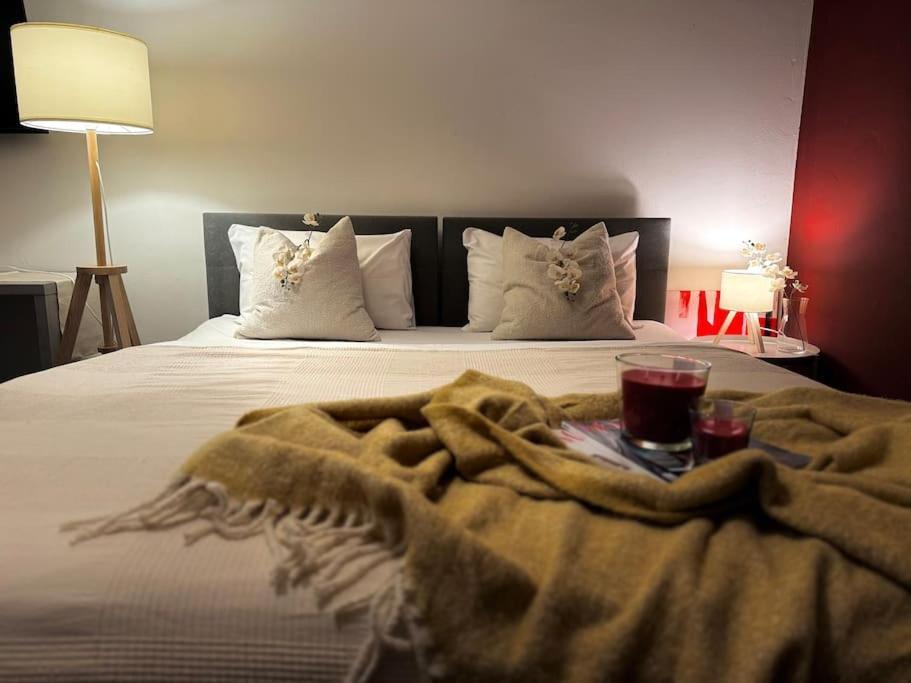 Cherry - Prague Apartment Ngoại thất bức ảnh
